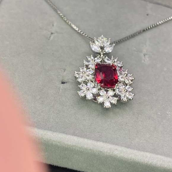 Victorian style Imitation Pigeon Blood Red Ruby Necklace Pendant - Picture 11 of 16